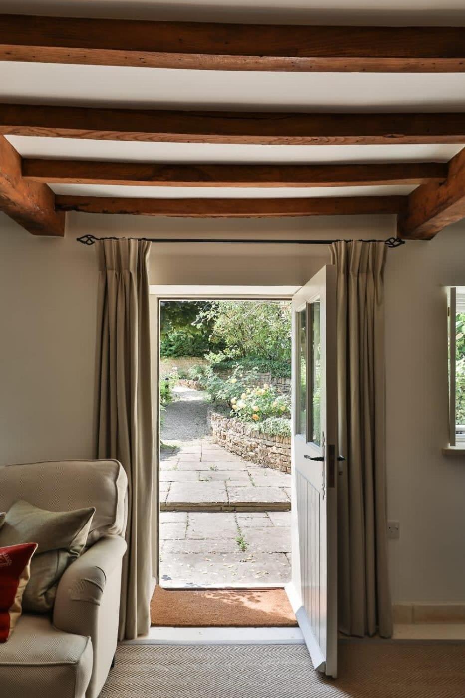 Two Rose Walk Cottage Cotswolds Moreton-in-Marsh Exterior foto